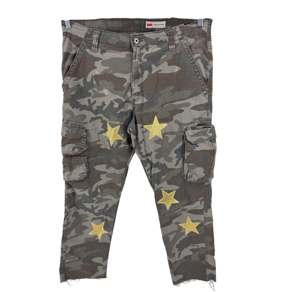 Wrangler Regular Taper Camo Cargo Pants 36x30 Mens Gold Star Applique Distressed